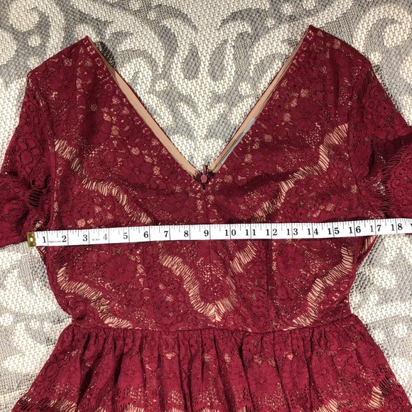 Anthropologie Maeve Maroon Red Peplum Lace - Picture 4 of 8